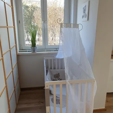 Family Apartment Linz Wohnen Mit Garten Am Fusse Des Poestlingbergs Top Lage Villenviertel Esterno foto
