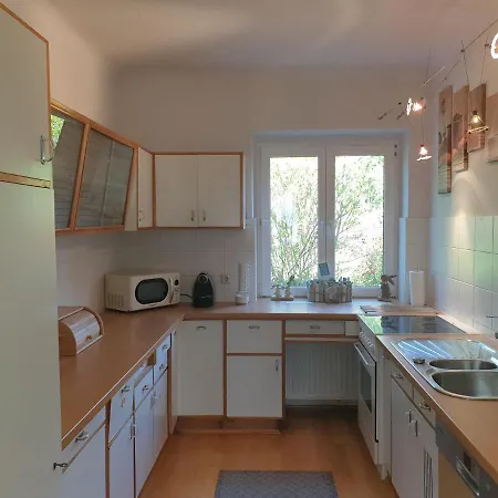 Family Apartment Linz Wohnen Mit Garten Am Fusse Des Poestlingbergs Top Lage Villenviertel Esterno foto
